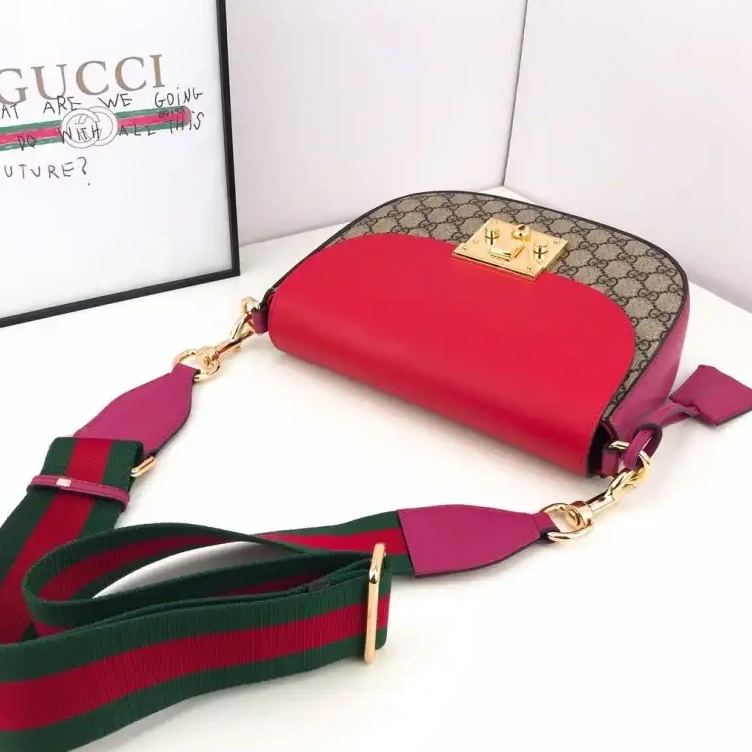 19B57G0047 Gucci Bags 0728